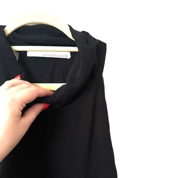 STILLWATER CLOTHING Cowlneck Sleeveless Top NWT Sz Medium - Picture 2 of 3